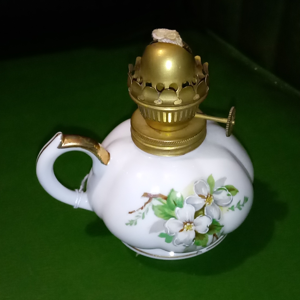 Vintage Antique Porcelain Hand Painted Flower Miniature Oil Finger Lamp Brass